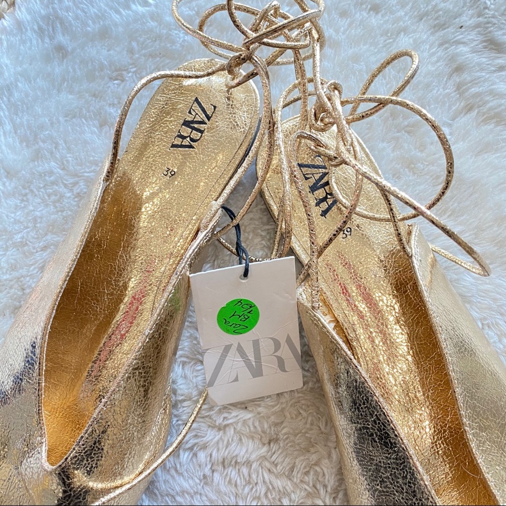 Zara Gold Lace SOLD  🛑 - Picture 4 of 6